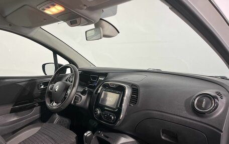 Renault Kaptur I рестайлинг, 2017 год, 1 610 000 рублей, 9 фотография