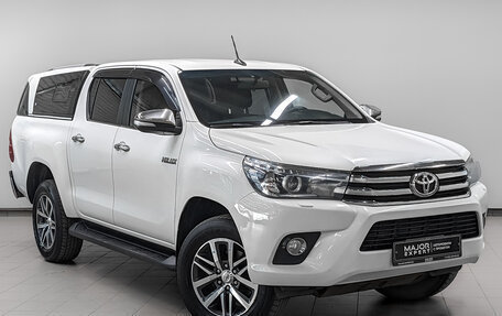 Toyota Hilux VIII, 2017 год, 2 859 000 рублей, 3 фотография