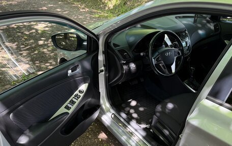 Hyundai Solaris II рестайлинг, 2016 год, 1 280 000 рублей, 24 фотография