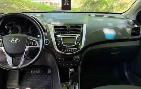 Hyundai Solaris II рестайлинг, 2016 год, 1 280 000 рублей, 25 фотография