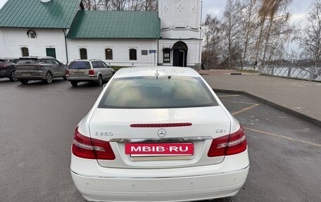 Mercedes-Benz E-Класс, 2011 год, 1 480 000 рублей, 5 фотография