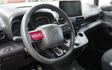 Citroen Berlingo III, 2022 год, 2 600 000 рублей, 10 фотография