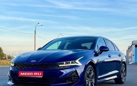 KIA K5, 2021 год, 3 120 000 рублей, 2 фотография
