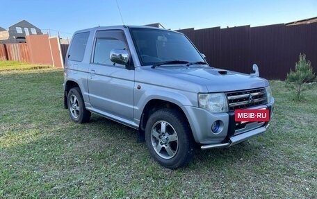 Mitsubishi Pajero Mini II, 2010 год, 780 000 рублей, 2 фотография