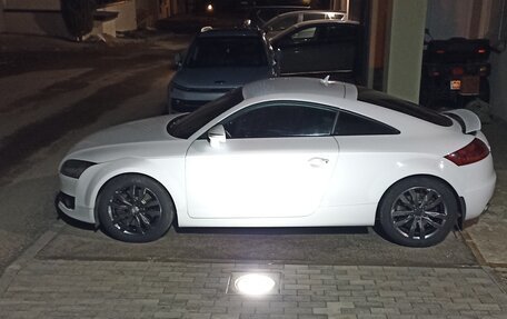 Audi TT, 2008 год, 1 650 000 рублей, 17 фотография
