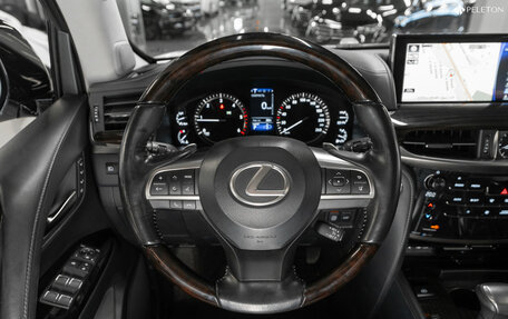 Lexus LX III, 2016 год, 7 650 000 рублей, 10 фотография