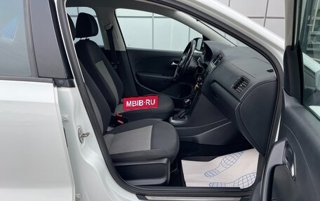 Volkswagen Polo VI (EU Market), 2015 год, 697 000 рублей, 12 фотография