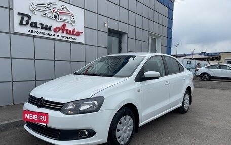 Volkswagen Polo VI (EU Market), 2015 год, 697 000 рублей, 2 фотография