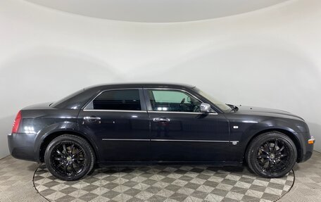 Chrysler 300C II, 2005 год, 749 000 рублей, 4 фотография