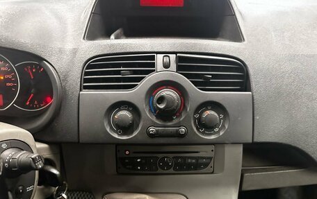 Renault Kangoo II рестайлинг, 2011 год, 599 000 рублей, 14 фотография