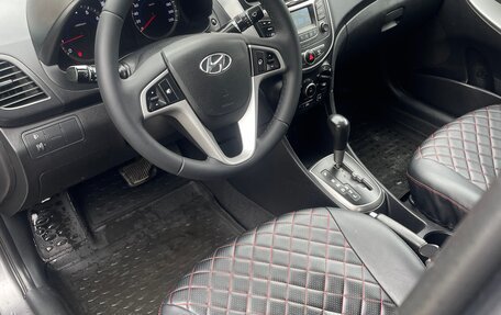 Hyundai Solaris II рестайлинг, 2016 год, 870 000 рублей, 3 фотография