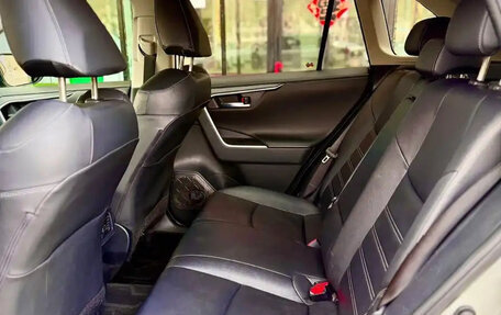Toyota RAV4, 2022 год, 2 750 090 рублей, 8 фотография