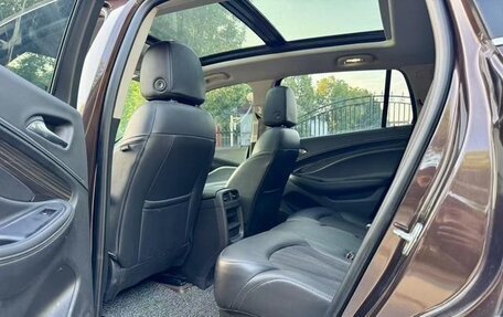 Buick Envision, 2021 год, 1 568 600 рублей, 8 фотография