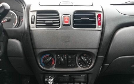 Nissan Almera, 2005 год, 220 000 рублей, 18 фотография