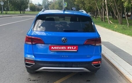 Volkswagen Taos, 2021 год, 2 600 000 рублей, 9 фотография
