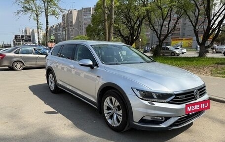 Volkswagen Passat B8 рестайлинг, 2018 год, 2 300 000 рублей, 2 фотография