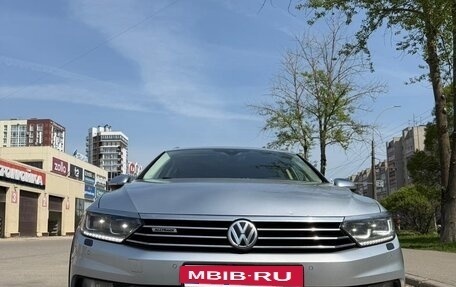 Volkswagen Passat B8 рестайлинг, 2018 год, 2 300 000 рублей, 4 фотография