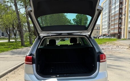Volkswagen Passat B8 рестайлинг, 2018 год, 2 300 000 рублей, 11 фотография