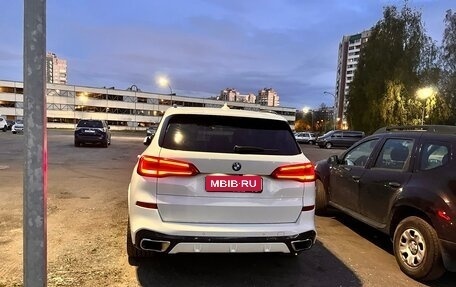BMW X5, 2019 год, 6 455 000 рублей, 3 фотография