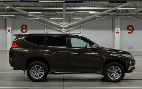 Mitsubishi Pajero Sport III рестайлинг, 2018 год, 2 699 950 рублей, 5 фотография