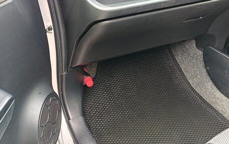 Toyota Vitz, 2012 год, 880 000 рублей, 12 фотография