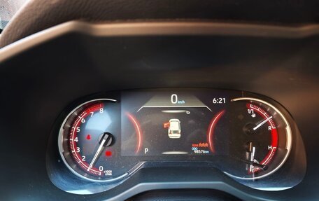 Toyota RAV4, 2019 год, 3 100 000 рублей, 16 фотография