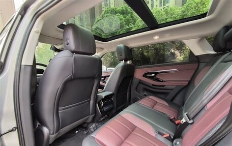 Land Rover Range Rover Evoque II, 2021 год, 3 150 000 рублей, 15 фотография