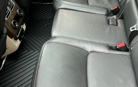 Land Rover Range Rover IV рестайлинг, 2019 год, 5 400 000 рублей, 7 фотография