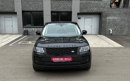 Land Rover Range Rover IV рестайлинг, 2019 год, 5 400 000 рублей, 2 фотография