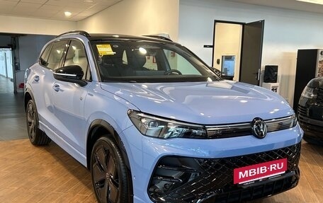 Volkswagen Tiguan, 2024 год, 5 600 000 рублей, 6 фотография