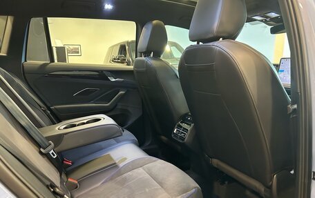 Volkswagen Tiguan, 2024 год, 5 600 000 рублей, 22 фотография