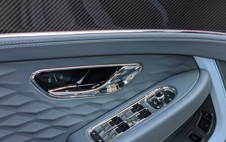 Bentley Continental GT, 2024 год, 63 000 000 рублей, 13 фотография