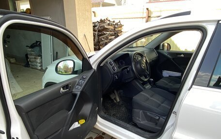 Volkswagen Tiguan I, 2011 год, 1 250 000 рублей, 6 фотография