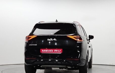KIA Sportage IV рестайлинг, 2021 год, 1 800 000 рублей, 4 фотография