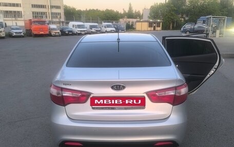 KIA Rio III рестайлинг, 2012 год, 740 000 рублей, 4 фотография