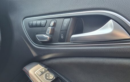 Mercedes-Benz CLA, 2017 год, 1 790 000 рублей, 12 фотография