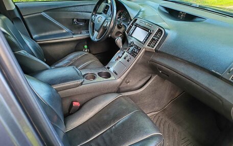 Toyota Venza I, 2013 год, 1 999 000 рублей, 11 фотография