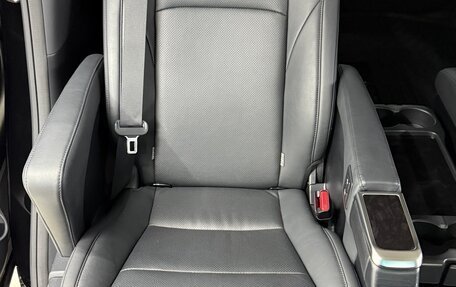 Toyota Vellfire II, 2020 год, 3 900 000 рублей, 10 фотография