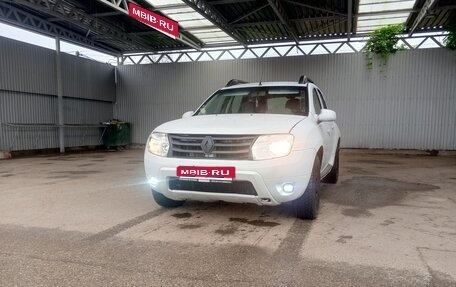Renault Duster I рестайлинг, 2014 год, 900 000 рублей, 1 фотография
