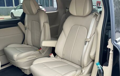 Buick GL8 III, 2023 год, 5 000 000 рублей, 9 фотография