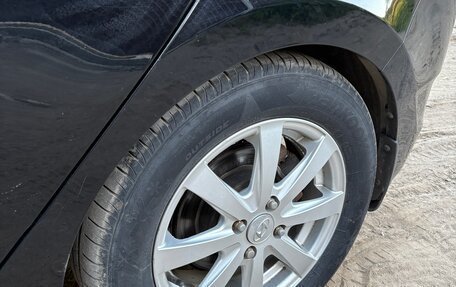 Hyundai Solaris II рестайлинг, 2012 год, 1 000 050 рублей, 2 фотография