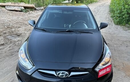 Hyundai Solaris II рестайлинг, 2012 год, 1 000 050 рублей, 17 фотография