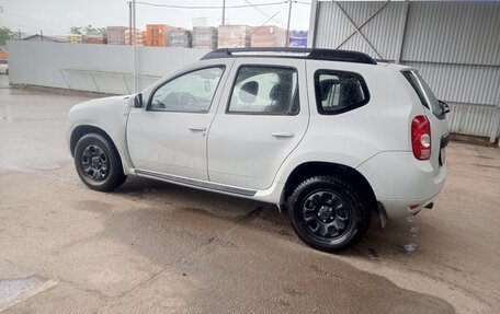 Renault Duster I рестайлинг, 2014 год, 900 000 рублей, 3 фотография