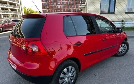 Volkswagen Golf V, 2006 год, 650 000 рублей, 3 фотография