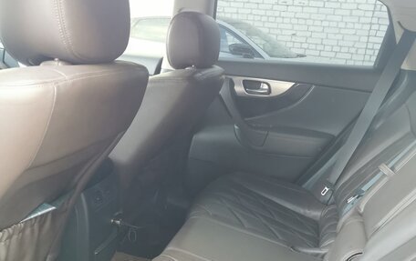 Infiniti FX II, 2010 год, 2 030 000 рублей, 7 фотография