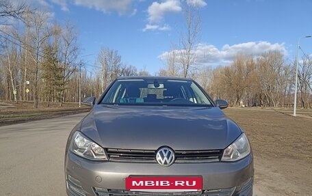 Volkswagen Golf VII, 2013 год, 960 000 рублей, 3 фотография