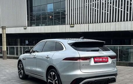 Jaguar F-Pace, 2021 год, 4 000 000 рублей, 6 фотография