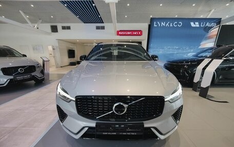 Volvo XC60 II, 2025 год, 8 970 000 рублей, 2 фотография