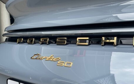 Porsche 911, 2025 год, 46 000 000 рублей, 10 фотография