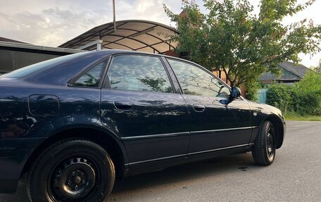 Audi A4, 1999 год, 269 999 рублей, 6 фотография